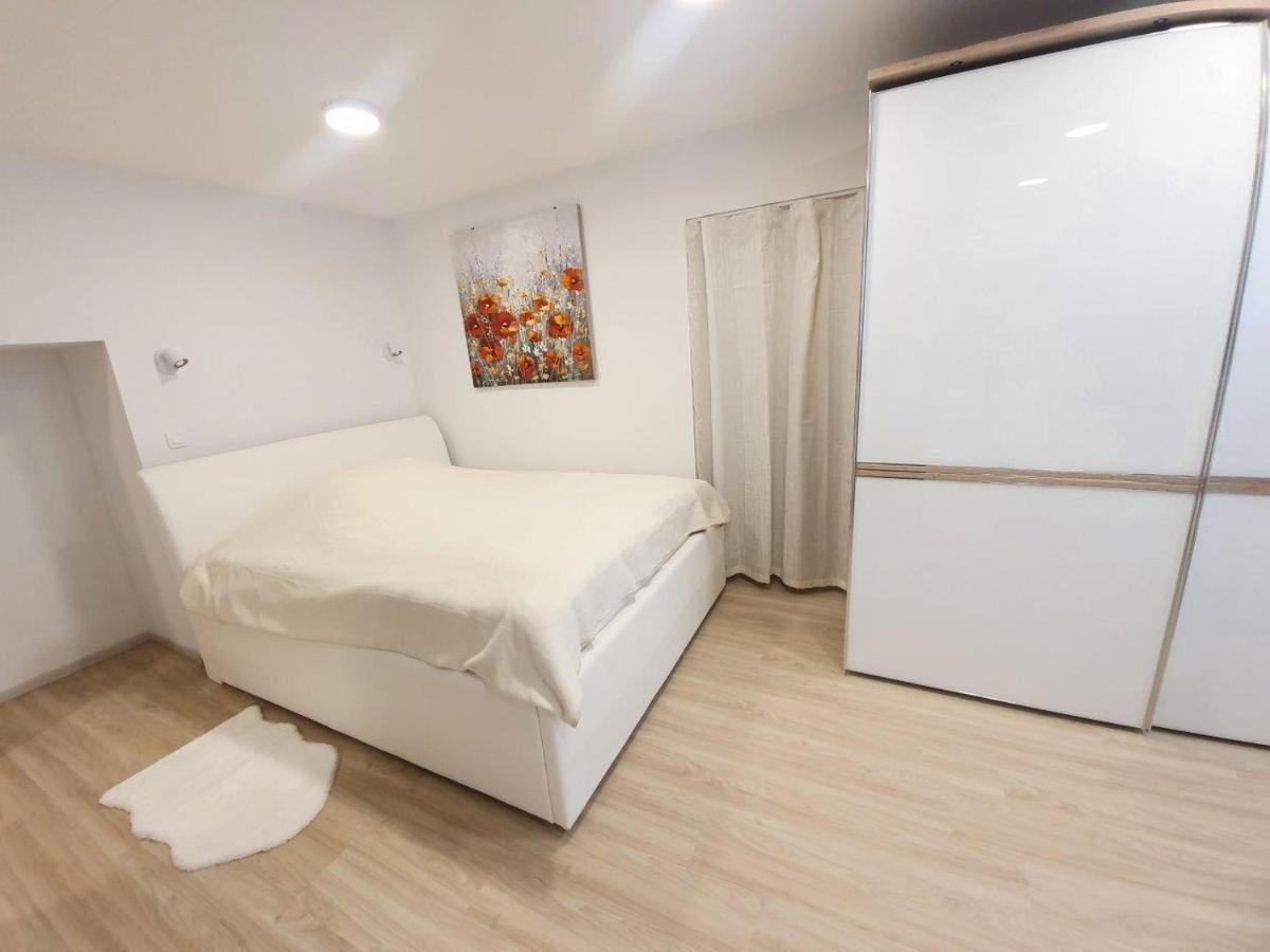 Studio Apartment Gea 2 Tour As 류블랴나 외부 사진